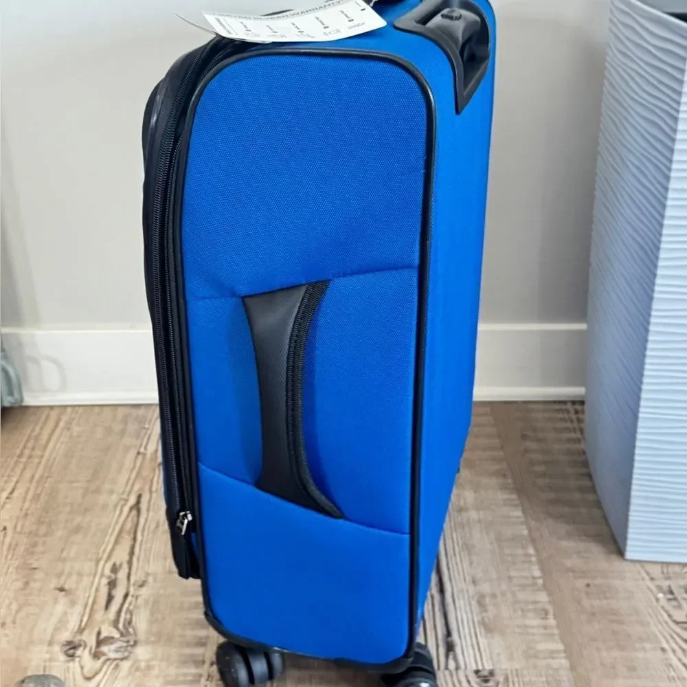 American tourister Carry-on Luggage Exp Suitcase Travel Bag Spinner Wheels